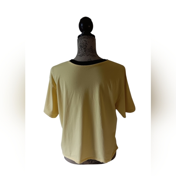Rebellios One Moon Child women's yellow  short-sleeve crop top t-shirt size L - Picture 2 of 9